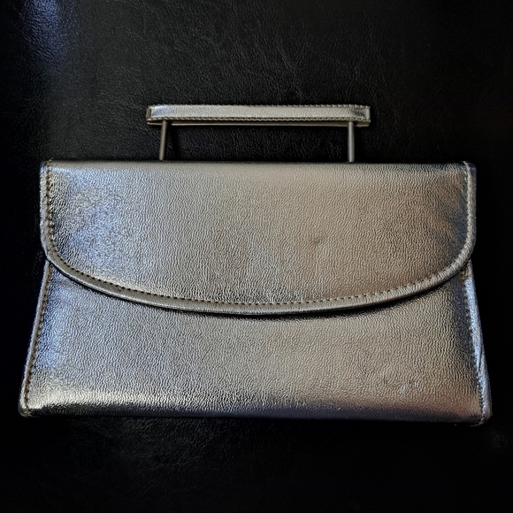 Silver Women's Evening Clutch Size 8"×5" (see pics for outside wear) - Picture 3 of 6